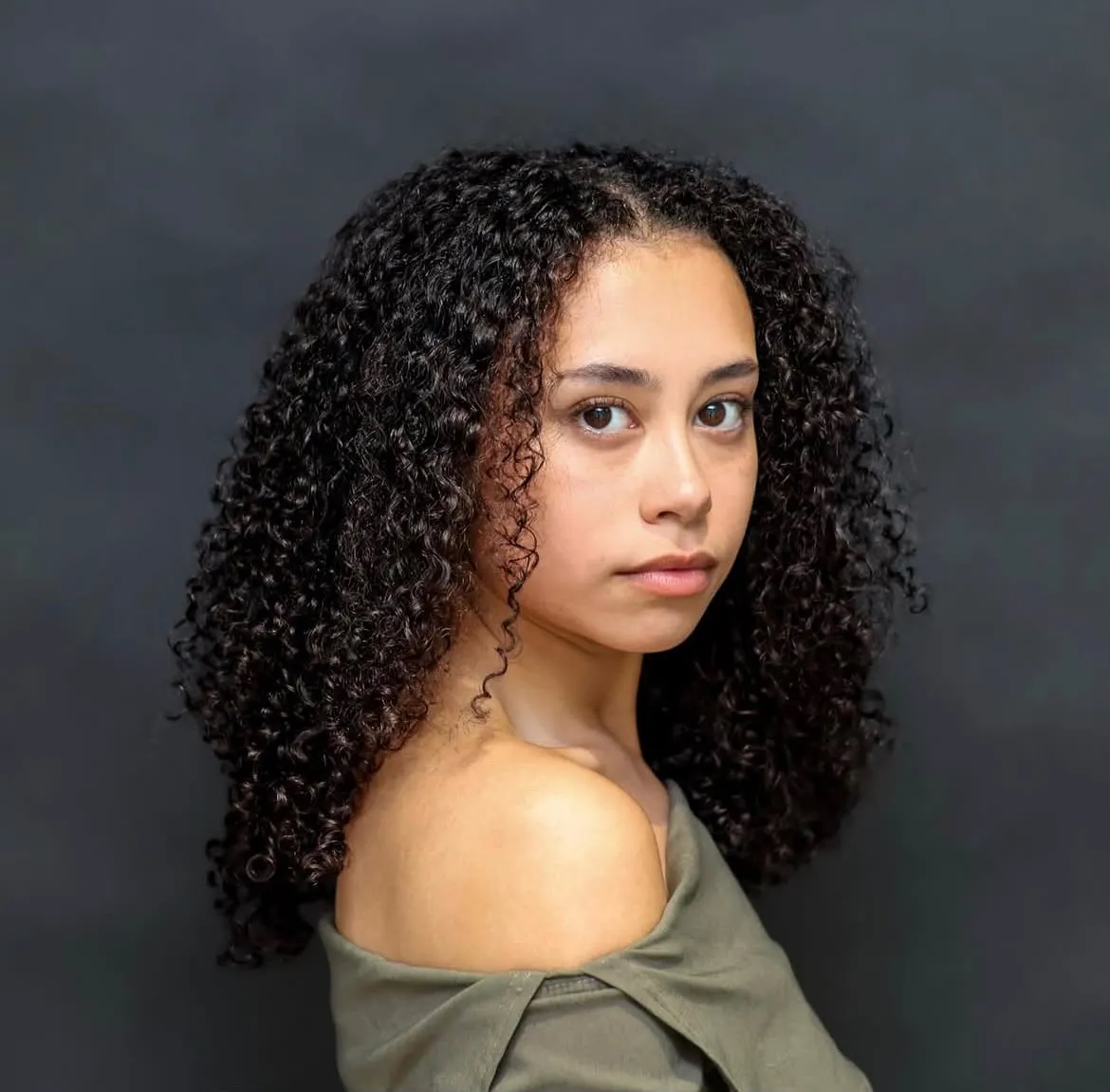 Halle, Trainee 01